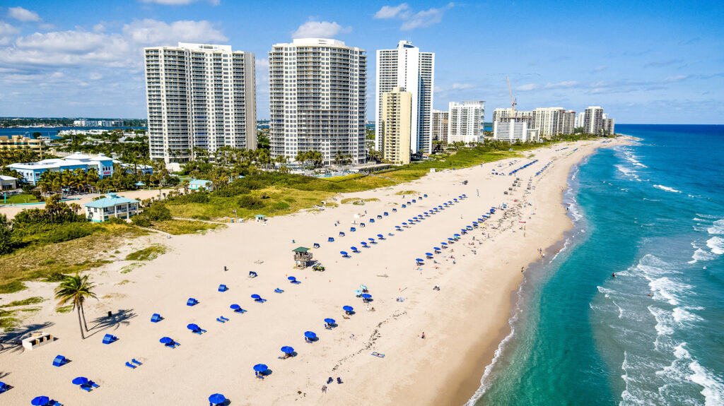 Palm Beaches Florida EUA divulgacao Top 5: Brasil envia 370 mil turistas aos EUA no segundo trimestre de 2023