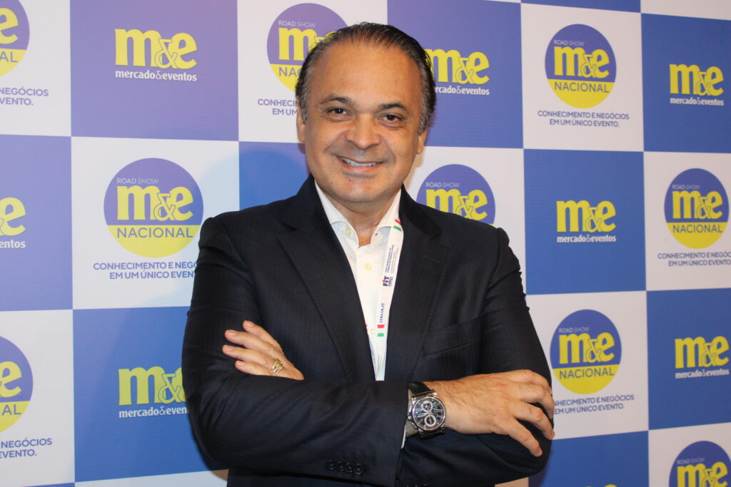 São Paulo vai lançar o maior programa de crédito turístico do Brasil nesta semana 1 Roberto de Lucena secretario de Turismo de Sao Paulo 2 São Paulo vai lançar o maior programa de crédito turístico do Brasil nesta semana
