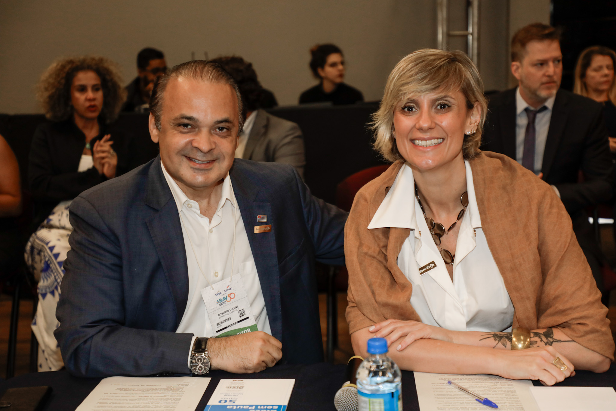 Roberto de Lucena, secretário de turismo do estado de São Paulo, e Milena Pedrosa, subsecretária de Turismo da Secult-MG