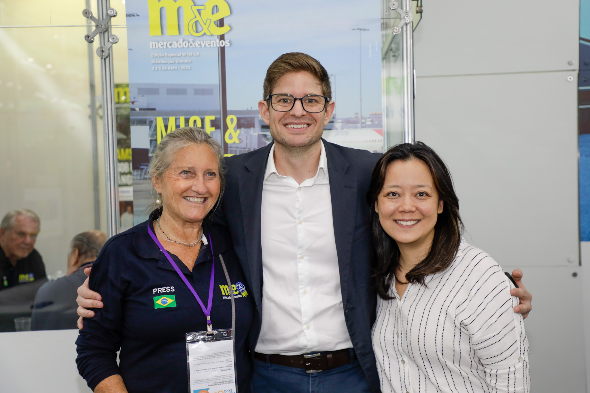 Rosa Masgrau, do M&E, Gonzalo Romero e Claudia Shishido, da Air Europa