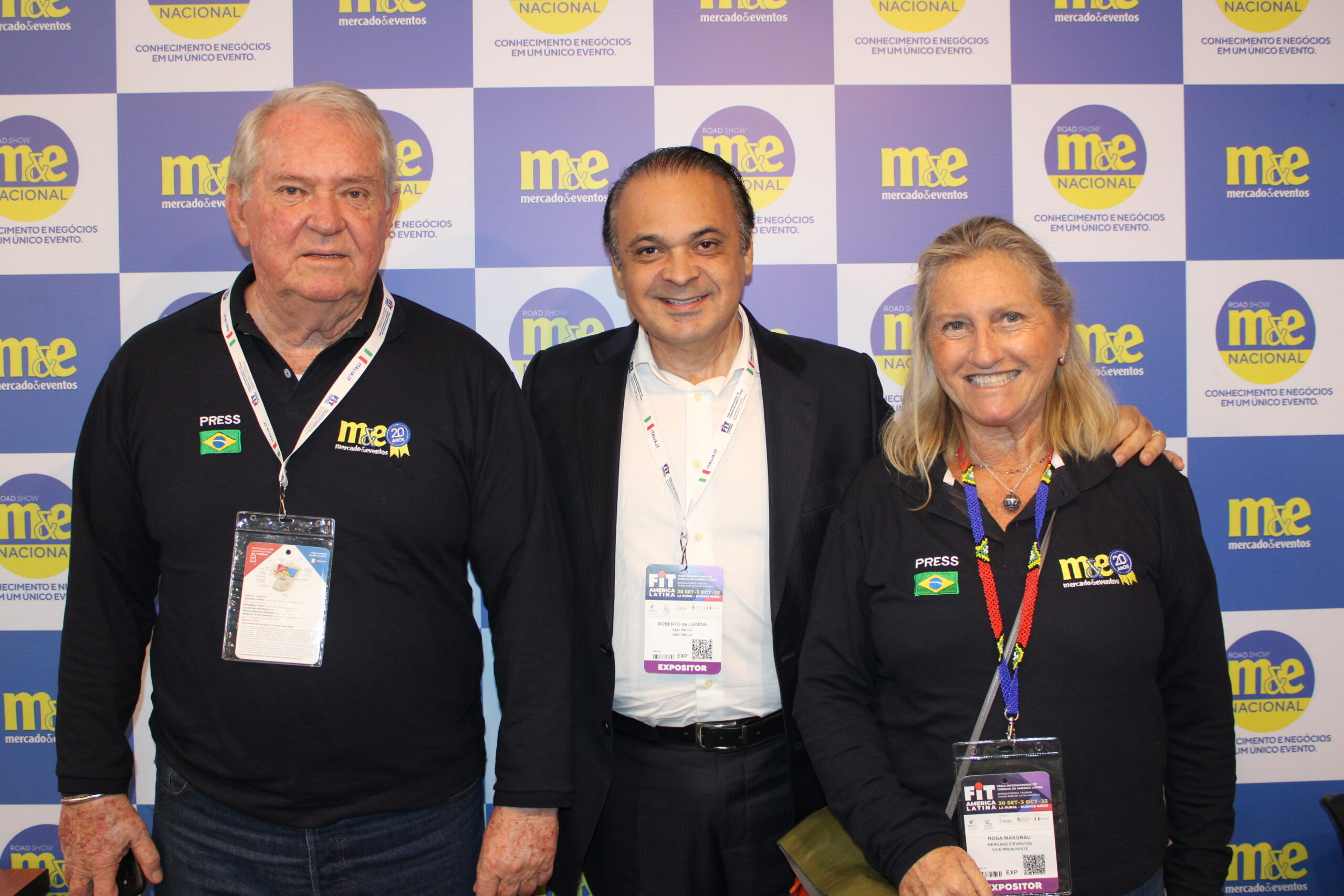 Roy Taylor e Rosa Masgrau, do M&E, com Roberto de Lucena, secretário de Turismo de São Paulo Roy Taylor e Rosa Masgrau, do M&E, com Roberto de Lucena, secretário de Turismo de São Paulo