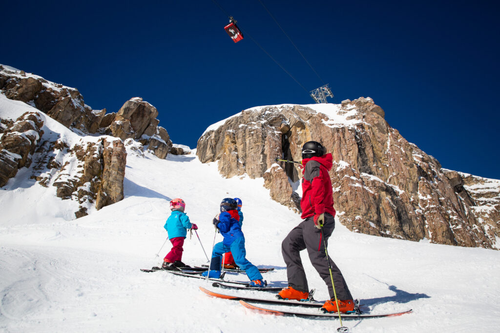 Ski School 07 Jackson Hole Mountain Resort, nos EUA, anuncia a temporada mais extensa de sua história