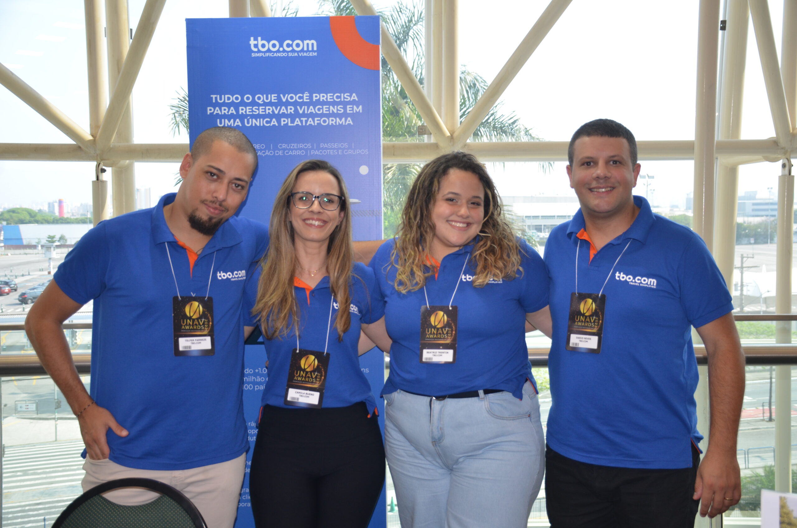 Telfer Farneze, Camila Bueno, Beatriz Trentin e Dario Neves, da TBO.COM Telfer Farneze, Camila Bueno, Beatriz Trentin e Dario Neves, da TBO.COM