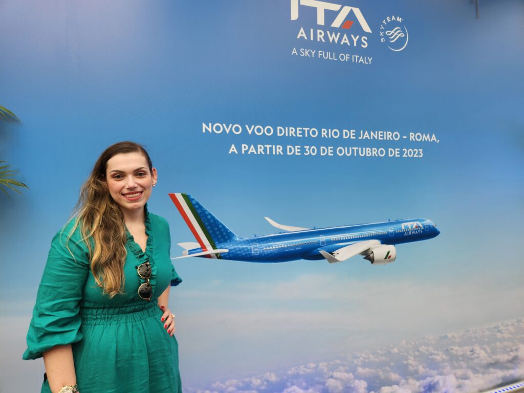 Thais Morilhas, marketing da ITA Thais Morilhas, marketing da ITA