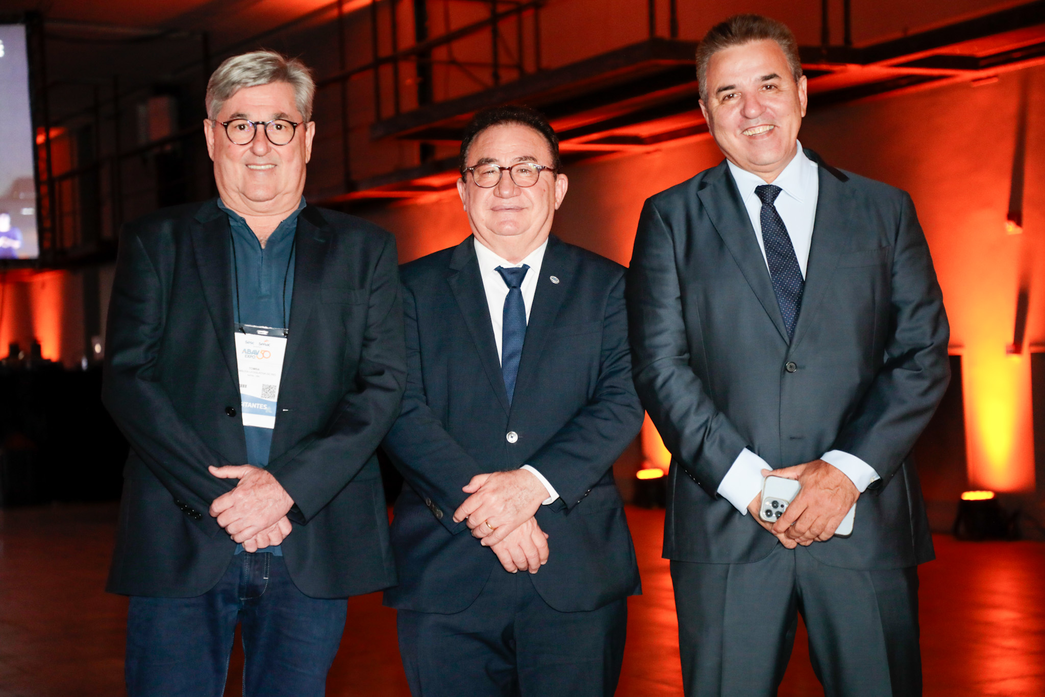 Tomas Farias, vice presidente da Assembleia legislativa do RN, Manoel Linhares, da ABIH Nacional, e Luiz Eduardo, presidente da Frente parlamentar de defesa do turismo do RN Tomas Farias, vice presidente da Assembleia legislativa do RN, Manoel Linhares, da ABIH Nacional, e Luiz Eduardo, presidente da Frente parlamentar de defesa do turismo do RN