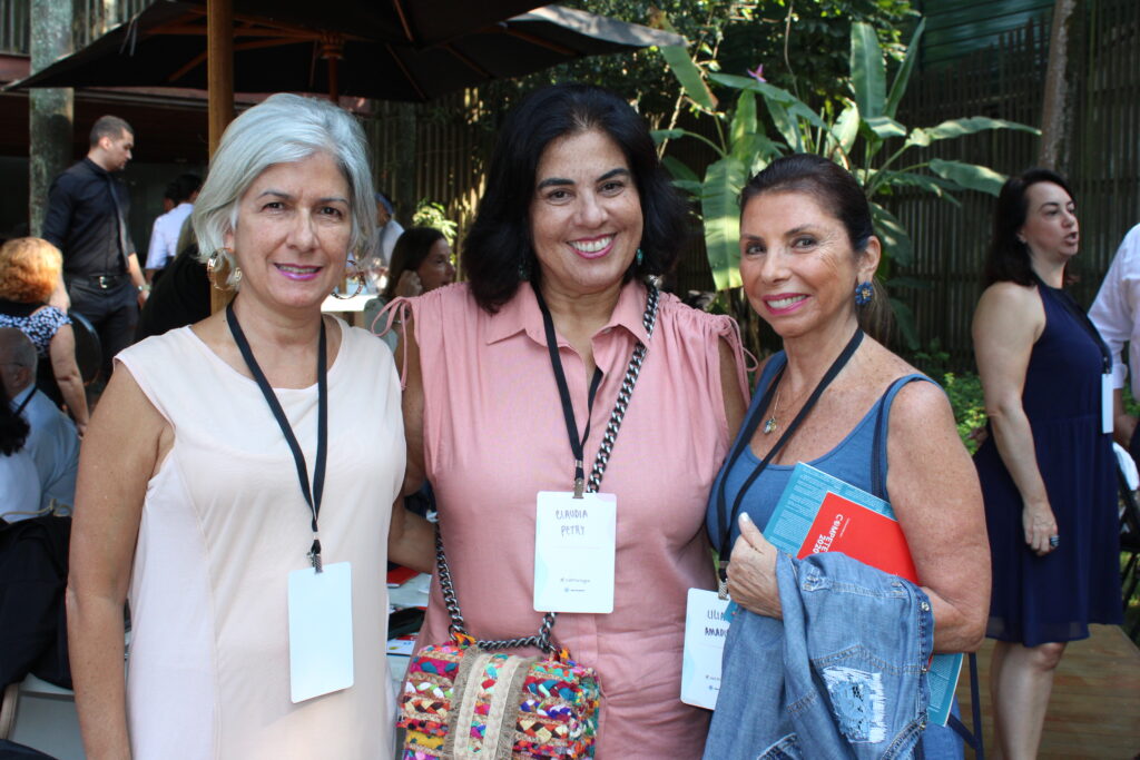 Valéria Machado, da AVTur, Claudia petry, da VIP's, e Lilian Amadio, da Lili Amadio Viagens