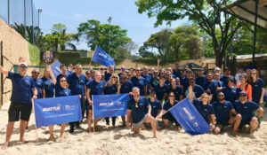 Agaxtur inicia celebrações dos 70 anos com sábado de Beach Tennis para 90 agentes; fotos