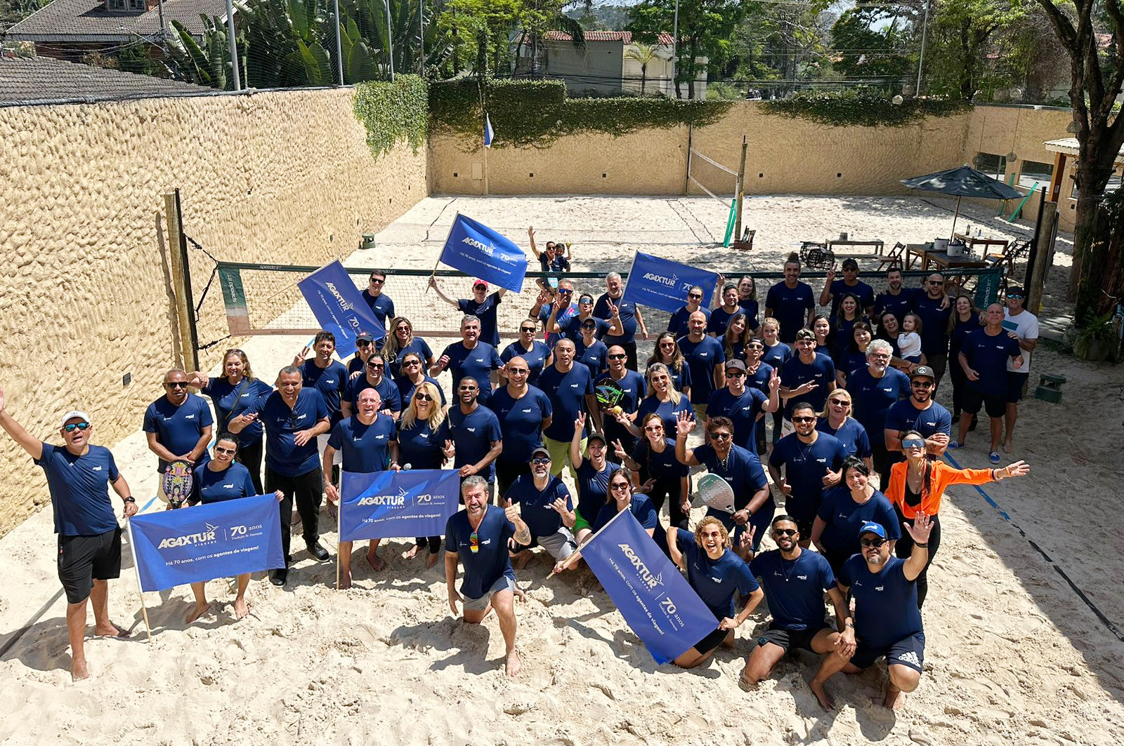 Agaxtur celebra os 70 anos com Beach Tennis