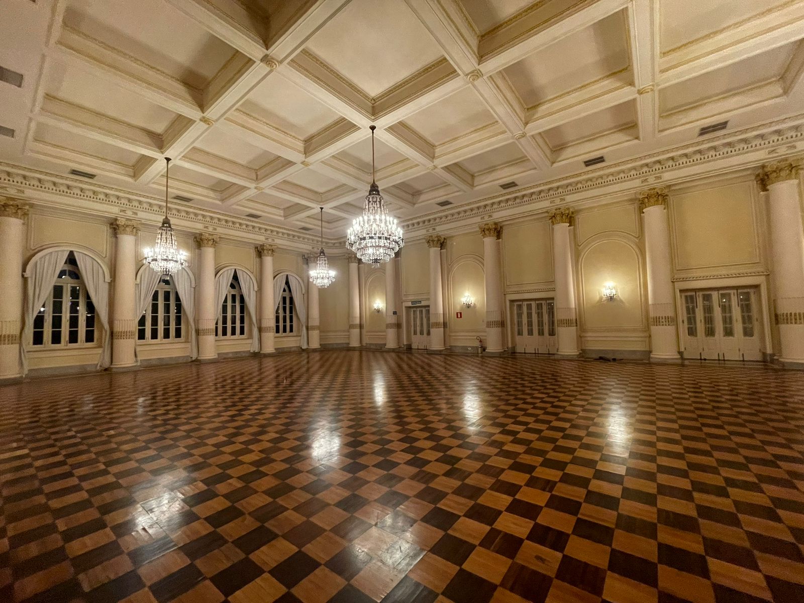 O hotel tem apostado também no segmento de eventos corporativos O hotel tem apostado também no segmento de eventos corporativos