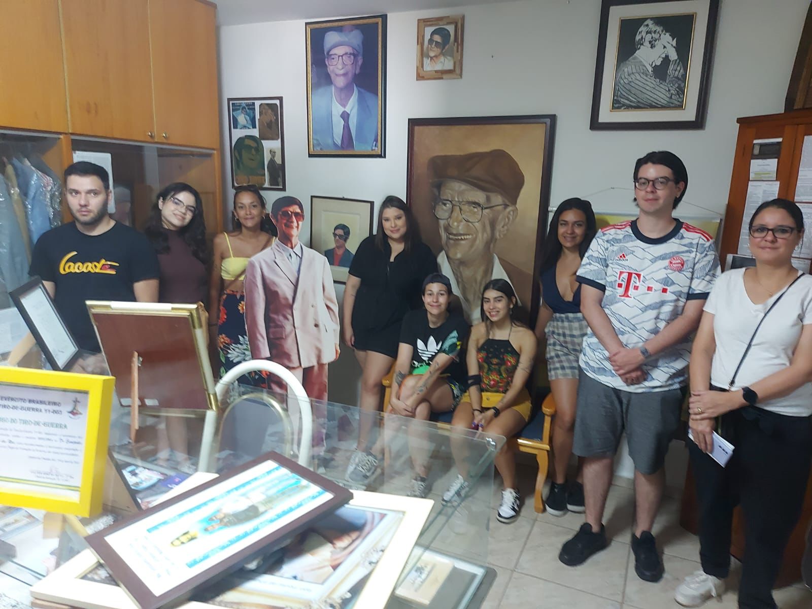 Visita a casa de Chico Xavier Visita a casa de Chico Xavier