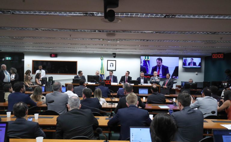 Mercado em 'alta temporada permanente' invibializou negócio da 123 Milhas, diz proprietário Mercado em 'alta temporada permanente' invibializou negócio da 123 Milhas, diz proprietário