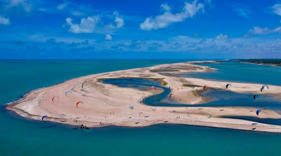 Embratur promove maior rally de kitesurf de longa duração do planeta no Ceará Embratur promove maior rally de kitesurf de longa duração do planeta no Ceará