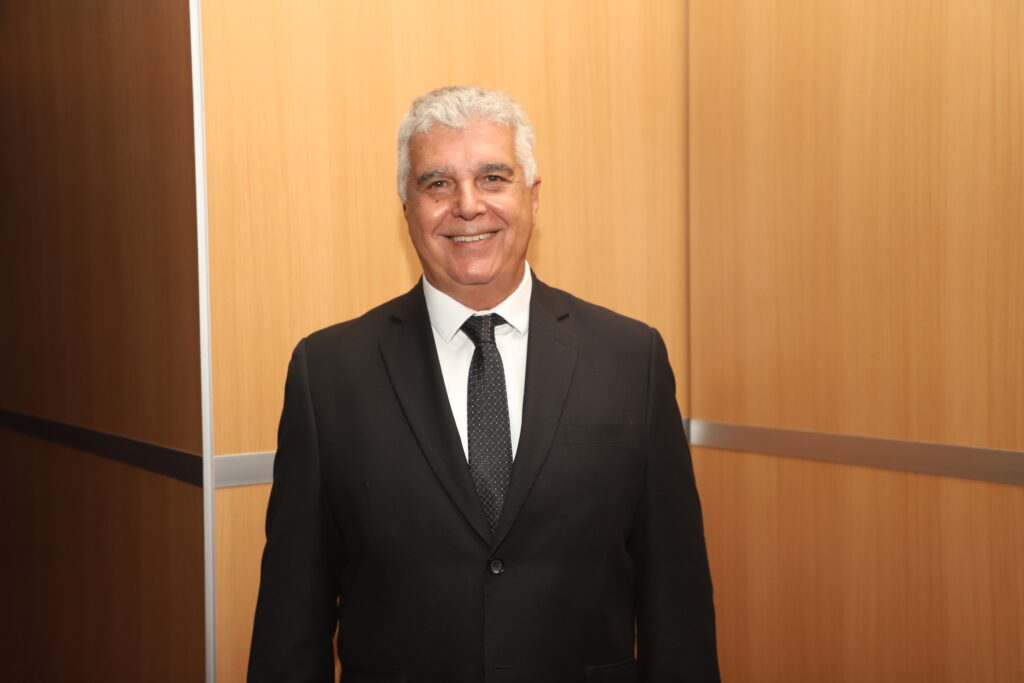 OPINIÃO - Alfredo Lopes comemora adiamento da exigência de vistos 1 ALFREDO LOPES credito Alexandre Macieira OPINIÃO - Alfredo Lopes comemora adiamento da exigência de vistos