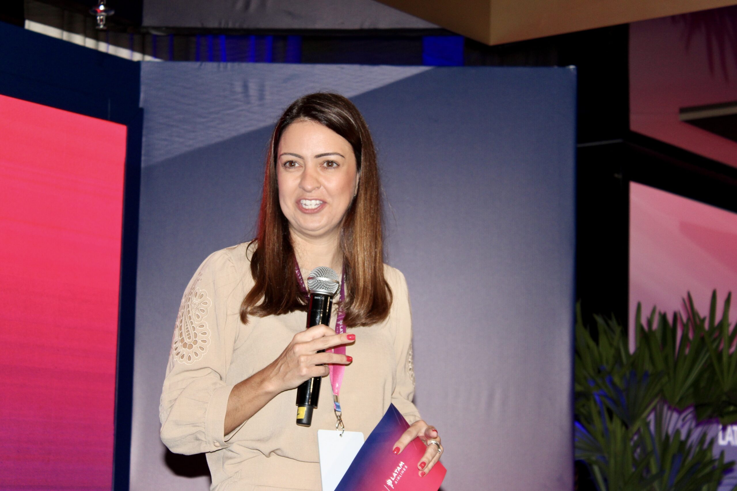 Aline Mafra, diretora de Vendas e Marketing da Latam Aline Mafra, diretora de Vendas e Marketing da Latam