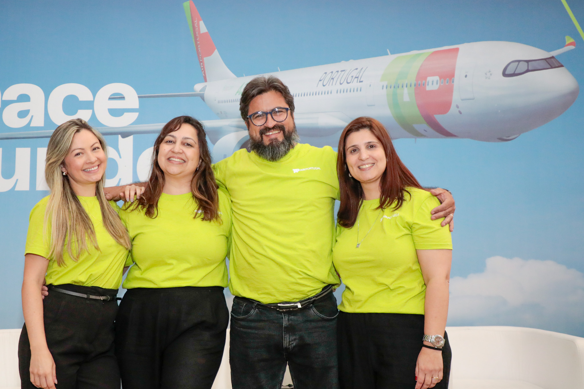 Andressa Amaral, Suelda Vicente, Douglas Lima, e Renata Di Bernardo, da TAP Andressa Amaral, Suelda Vicente, Douglas Lima, e Renata Di Bernardo, da TAP