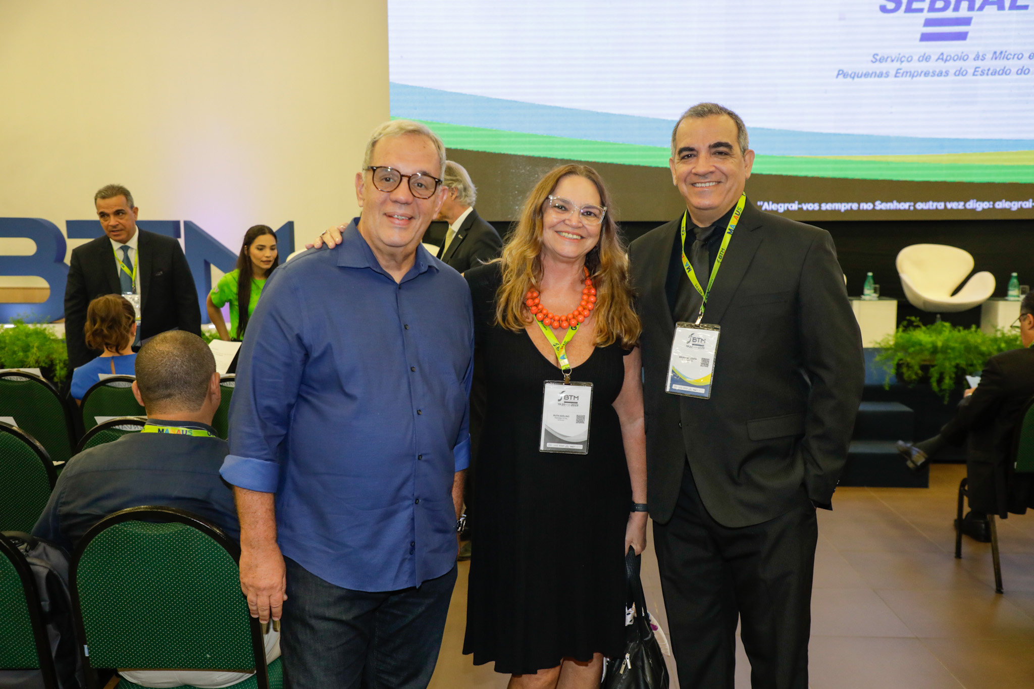Antônio Roberto, Ruth Avelino, da Paraíba, e Bruno Mesquita, da BTM Antônio Roberto, Ruth Avelino, da Paraíba, e Bruno Mesquita, da BTM
