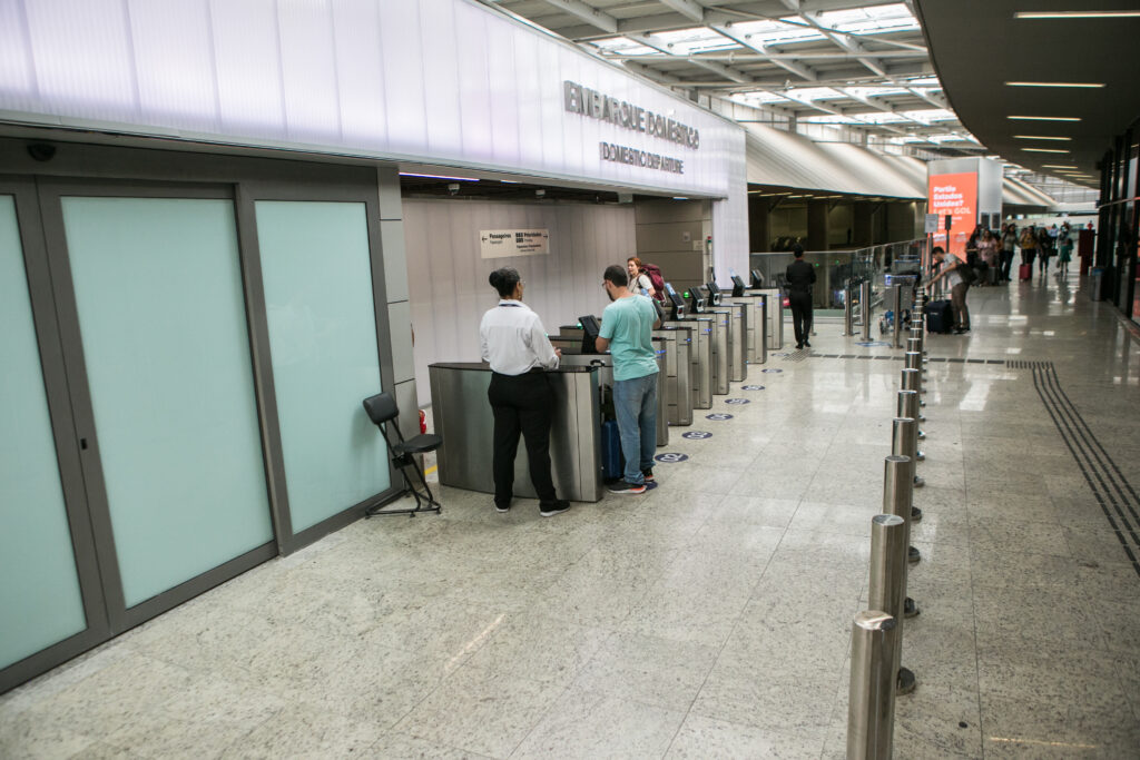 BH airport divulgacao aeroporto embarque BH Airport espera quase 1 milhão de passageiros em outubro