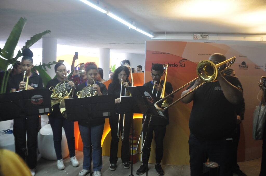 Banda da Rocinha se apresentou na cerimônia de abertura