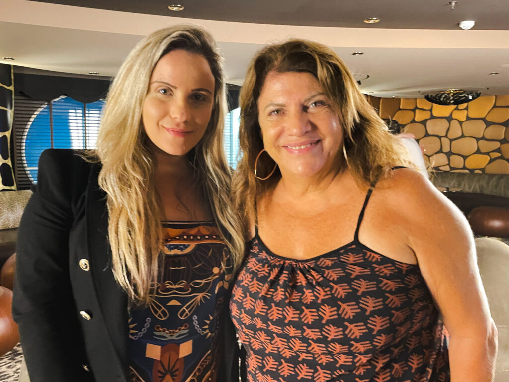 Camila Mehes e Thelma Torres, TLT Viagens e Turismo