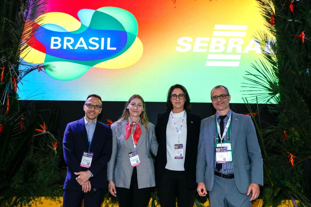 Carlos Andres Árias, da Anato, Felícia Domingues, ITB Berlin, Marjorie Mynssen, Embratur, e Elio Garcia Filho Carlos Andres Árias, da Anato, Felícia Domingues, ITB Berlin, Marjorie Mynssen, Embratur, e Elio Garcia Filho