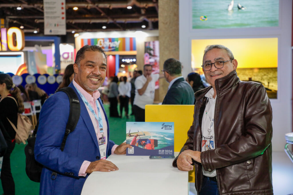 Claudio Jr., da BTM, e Manoel Andrade, do Aram Hotels Claudio Jr., da BTM, e Manoel Andrade, do Aram Hotels