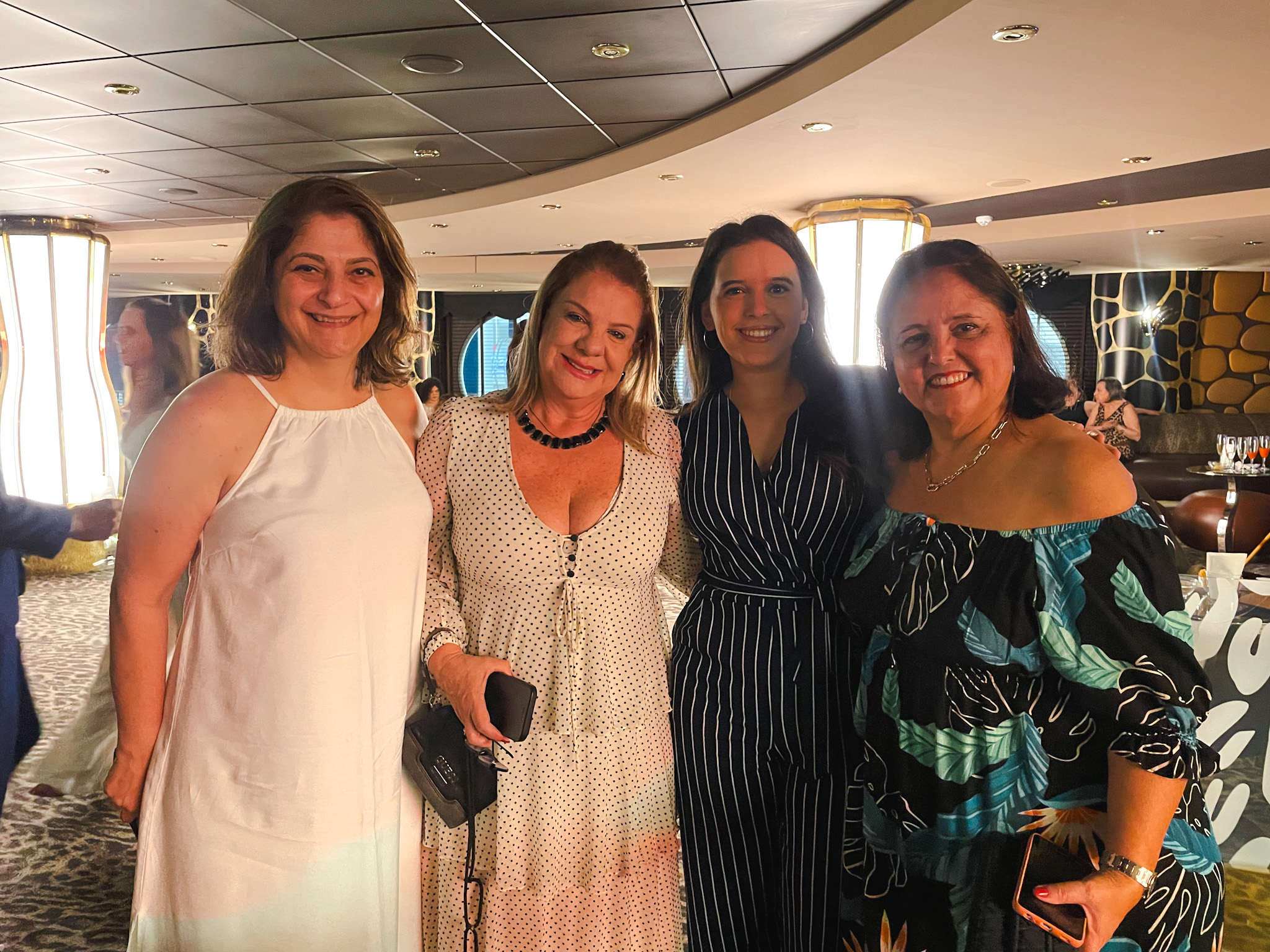 Cristina Mahseredjian, WLG Viagens, Maria Cecília Barkoczy, Cecí Travel, Camilla Chiesa e Fátima Chiesa, da Fama Turismo Cristina Mahseredjian, WLG Viagens, Maria Cecília Barkoczy, Cecí Travel, Camilla Chiesa e Fátima Chiesa, da Fama Turismo