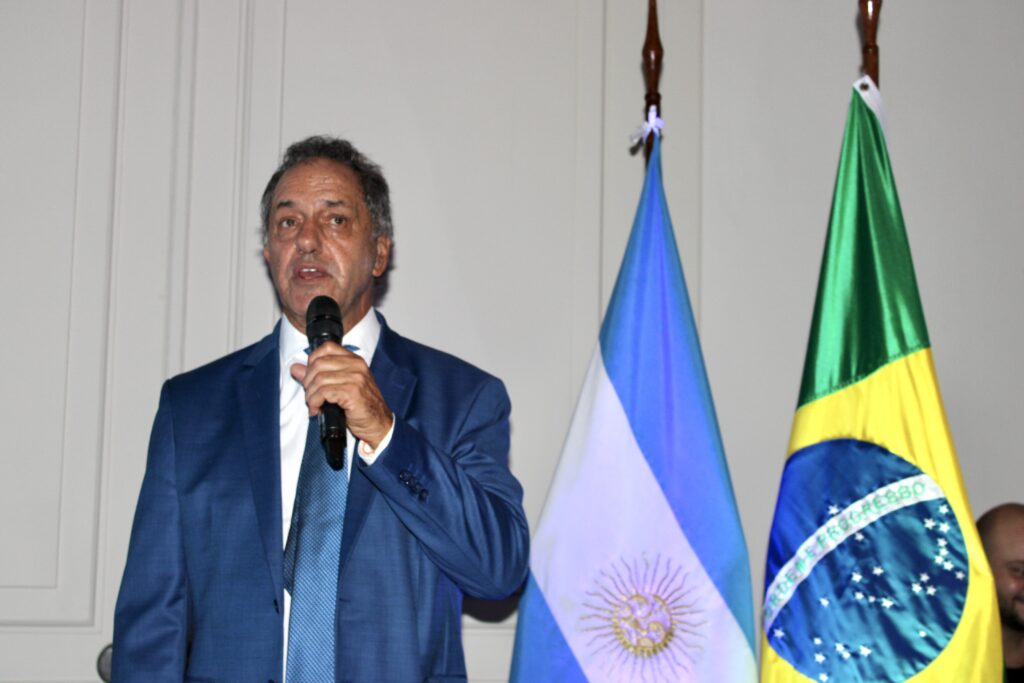 Daniel Scioli, embaixador da Argentina no Brasil Daniel Scioli, embaixador da Argentina no Brasil