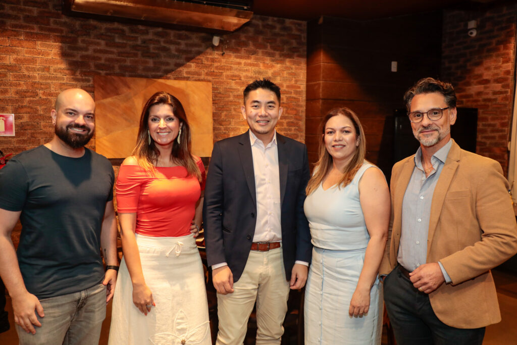 Daniel Turbox, Thaís Medina, Thiago Akira, Drica Merjan, e Saulo Boccanera, palestrantes