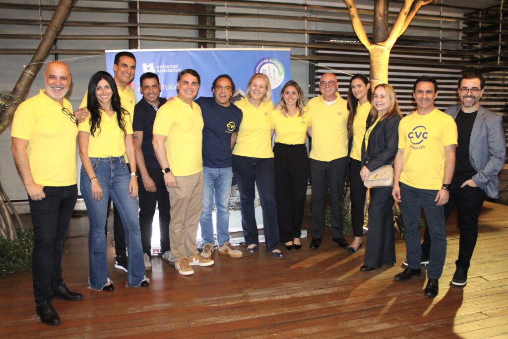 CVC lança 'Série Conquistas' de Circuitos Europeus 2024/25 com mais de 200 roteiros; fotos 3 Equipe CVC CVC lança 'Série Conquistas' de Circuitos Europeus 2024/25 com mais de 200 roteiros; fotos