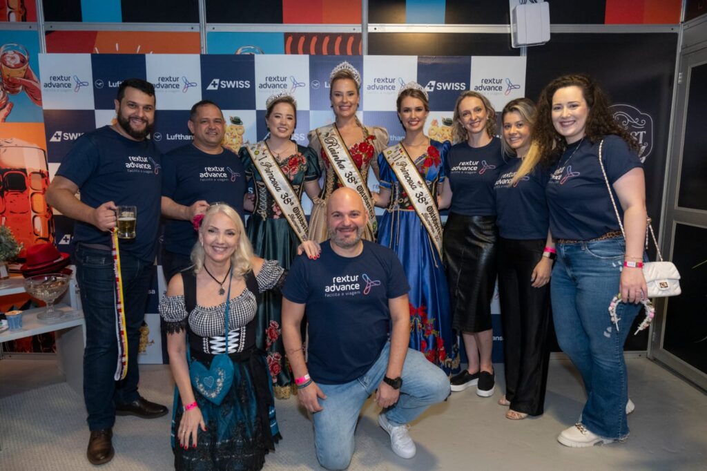 RexturAdvance leva agentes de Santa Catarina para Oktoberfest Blumenau