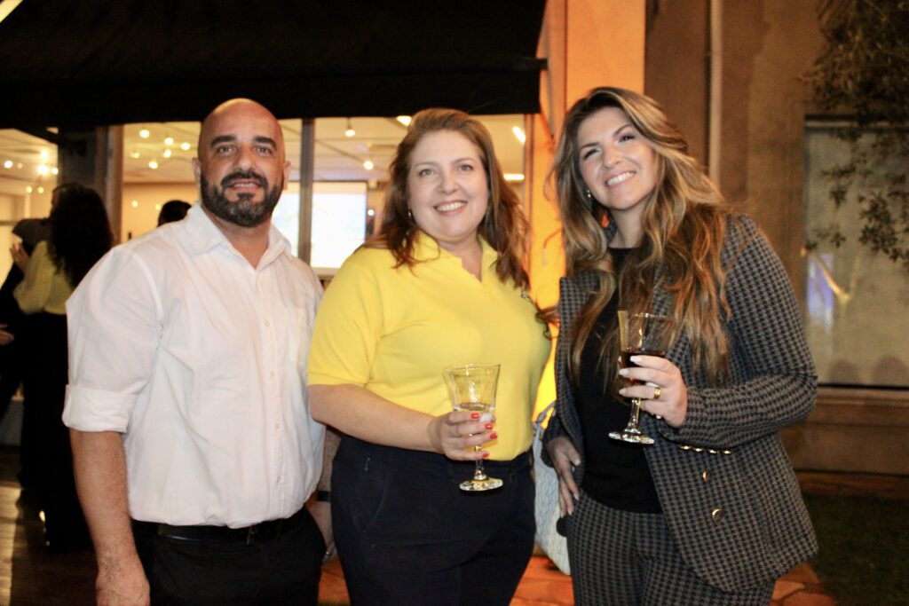 Fabiano Silva, Vanessa Galdini e Marcela Casaballe, da CVC