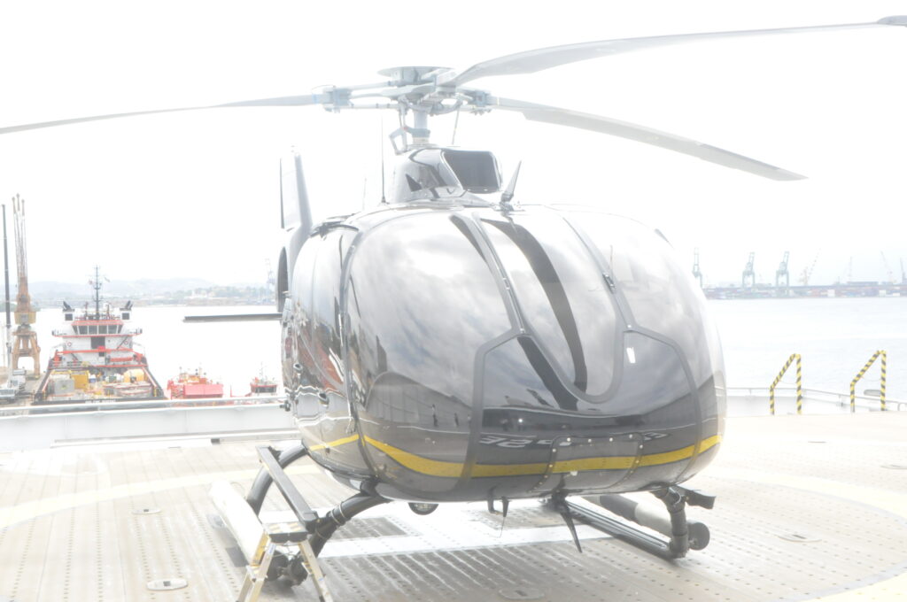 Helicóptero Airbus H130-T2 Helicóptero Airbus H130-T2