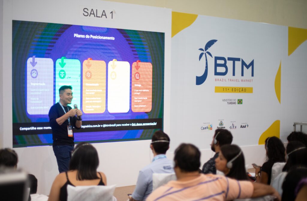 Thiago Akira ministra capacitação sobre Marketing e Posicionamento Digital no BTM 2023 Thiago Akira ministra capacitação sobre Marketing e Posicionamento Digital no BTM 2023
