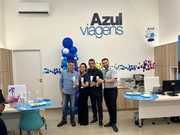 Azul Viagens inaugura sua primeira loja em Araraquara (SP) Azul Viagens inaugura sua primeira loja em Araraquara (SP)