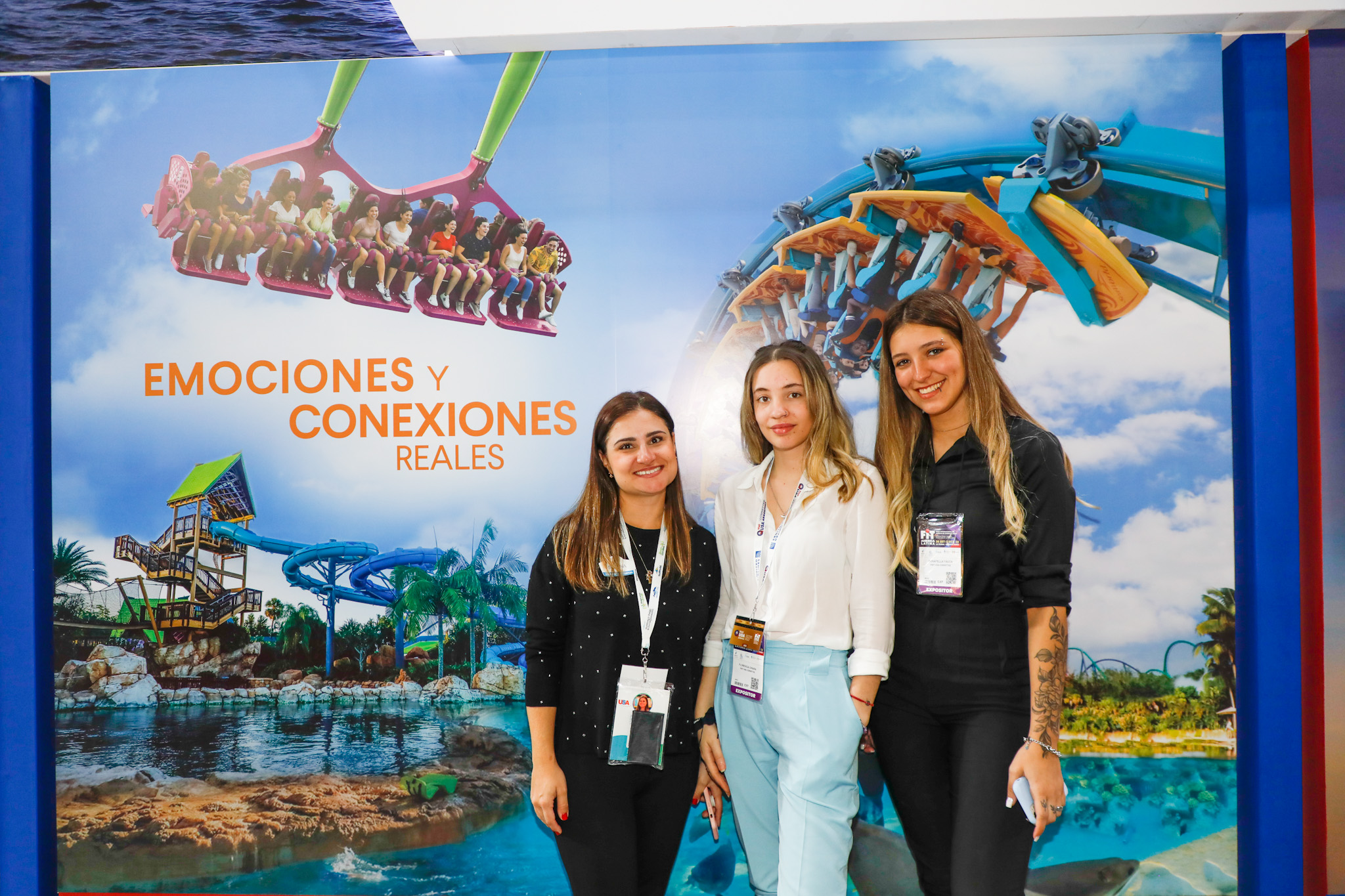 Juliana Bordin, Florencia Chiara, e Donatella Fraga, do SeaWorld Juliana Bordin, Florencia Chiara, e Donatella Fraga, do SeaWorld