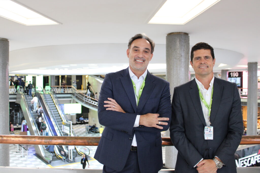 Kleber Meira diretor do aeroporto de Congonhas e Santiago Yus presidente da Aena Brasil Aena Brasil assume Congonhas oficialmente com previsão de investir R$ 3 bilhões até 2028