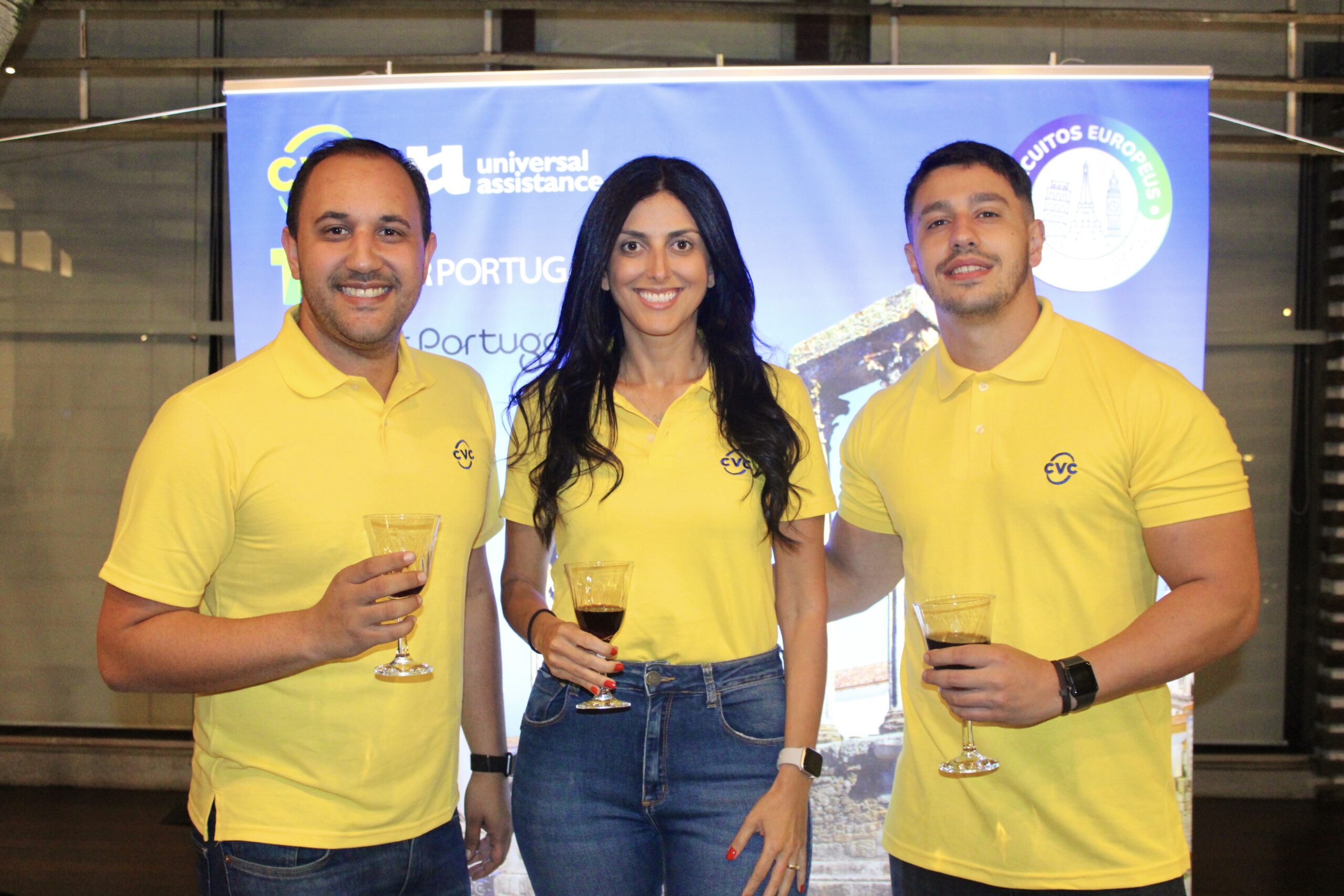 Lucas Novaes, Nathalia Pacheco e Adriano Almeida, da CVC