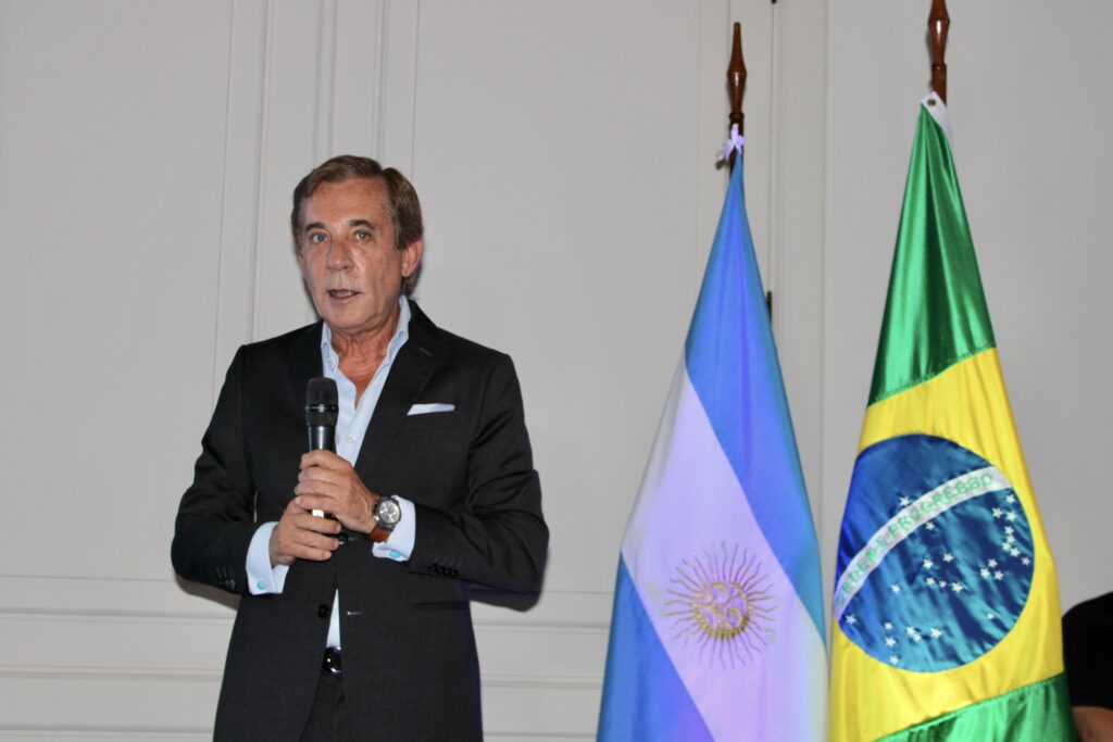 Luis Maria Kreckler, Cônsul Geral da Argentina em São Paulo Luis Maria Kreckler, Cônsul Geral da Argentina em São Paulo