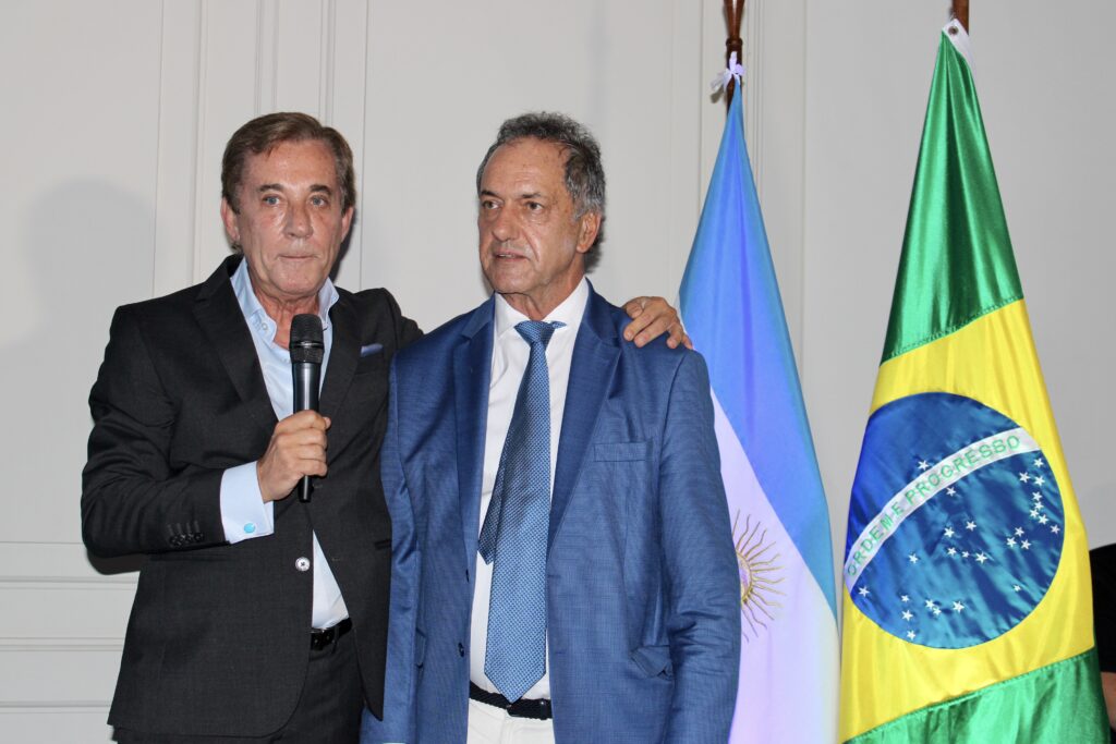 Luis María Kreckler, Cônsul, e Daniel Scioli, Embaixador da Argentina no Brasil