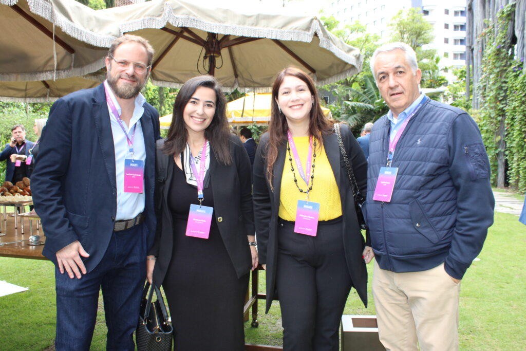 Luti Guimarães, da BeFly, Patricia Melo, da Credit Suisse, Gabriela Oliveira, da BTG Pactual, e Sylvio Ferraz, da BeFly