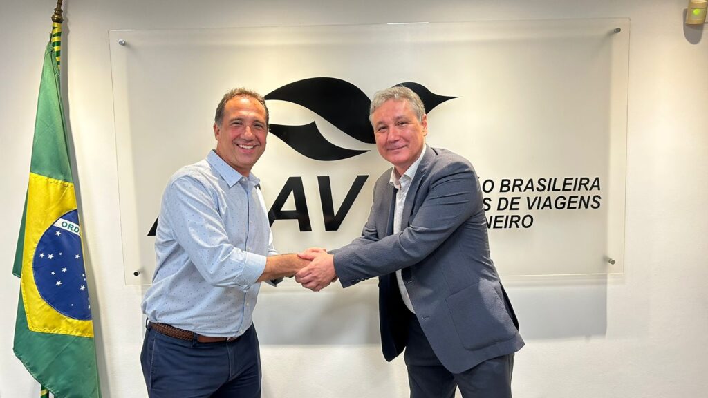 MarceloSiciliano e Luiz Strauss Marcelo Siciliano é eleito presidente da Abav-RJ para o biênio 2023/2025; veja diretoria