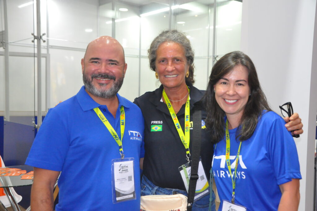 Murilo Cassino, da ITA, Mari Masgrau do M&E, e Carla Marin, da ITA Airways