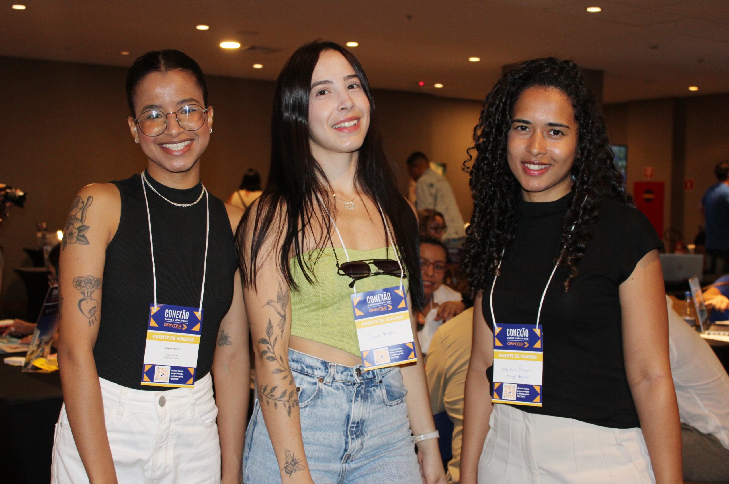 Ninffa Kalyta, Luana Borges e Mailen Ferreira, da Kemp Viagens Ninffa Kalyta, Luana Borges e Mailen Ferreira, da Kemp Viagens