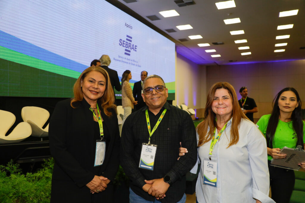 Oreni Braga, Márcio Tavares, e Elaine Tavares, de Manaus