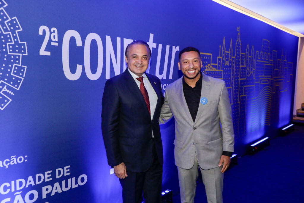 Roberto de Lucena, secretário de Turismo do Estado de São Paulo, e Rodolfo Marinho, secretário de Turismo da Cidade de São Paulo