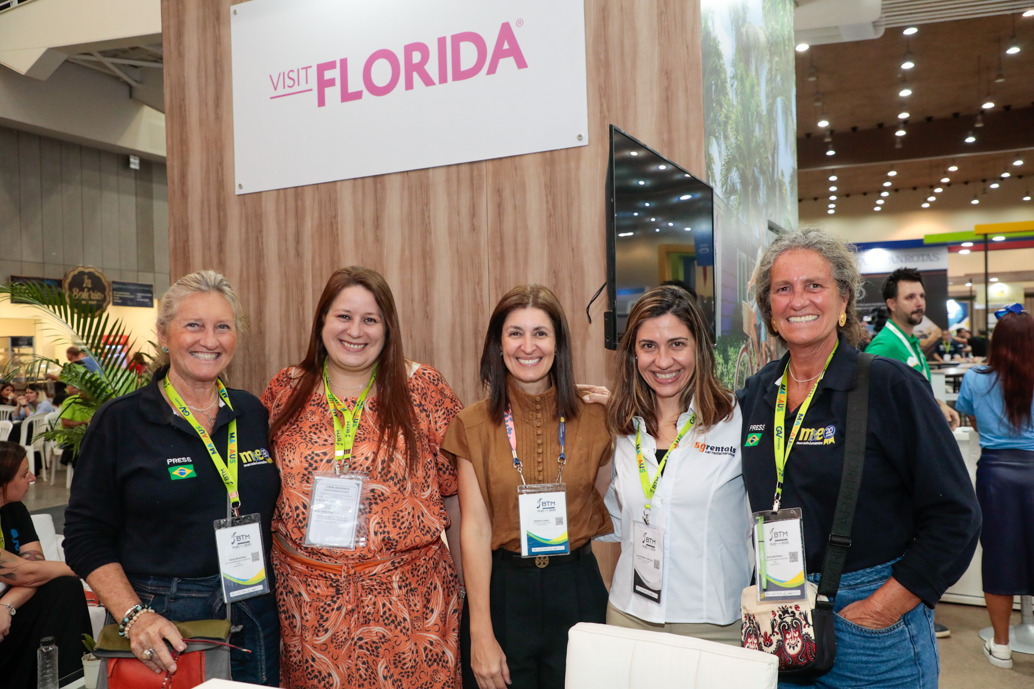 Rosa e Mari Masgrau, do M&E, com Rafaela Gross Brown, do Visit Florida, Andrea Gabel, de St. Pete Clearwater Florida, e Alessandra Tortora, da Hertz Dollar Thrifty