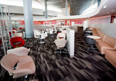 Clientes da Smiles passam a ter acesso às salas VIPs da Avianca 1 SalaBogota e1696342321800 Clientes da Smiles passam a ter acesso às salas VIPs da Avianca