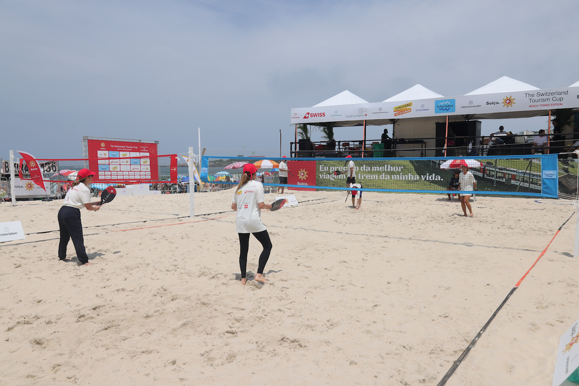 Saldanha da Gama inaugura quadras de beach tennis com torneio