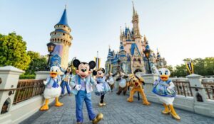Disney dá dicas sobre como escolher e melhor aproveitar os planos de refeições em Orlando