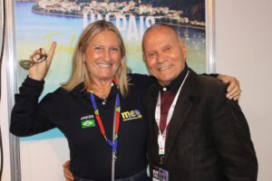 Rosa Masgrau, do M&E, e Erly de Jesus, da Setur-RJ Rosa Masgrau, do M&E, e Erly de Jesus, da Setur-RJ